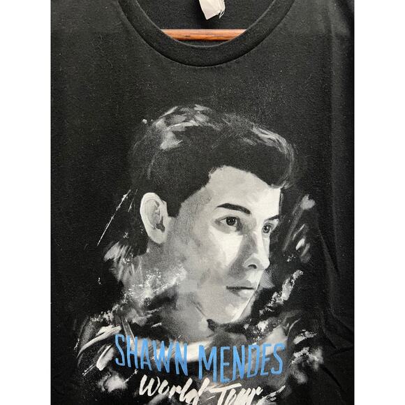 Shawn Mendes Shirt World Tour Concert Musician Tee M Medium - Picture 2 of 9
